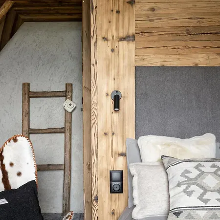 Mountain Shelter Salamandra Chalé *