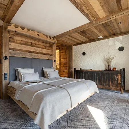 Mountain Shelter Salamandra Chalet *