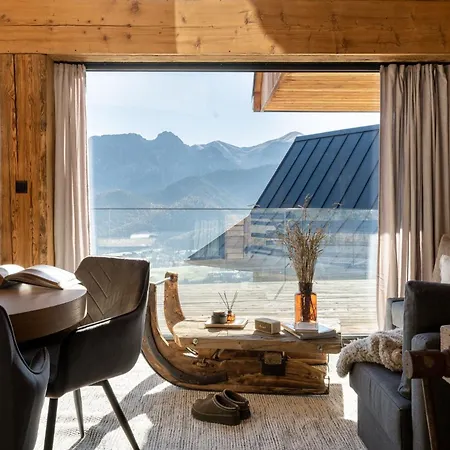 Chalet Mountain Shelter Salamandra *