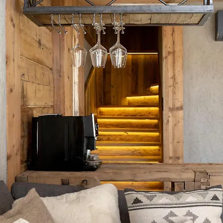 Chalet Mountain Shelter Salamandra Koscielisko
