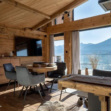 Mountain Shelter Salamandra *