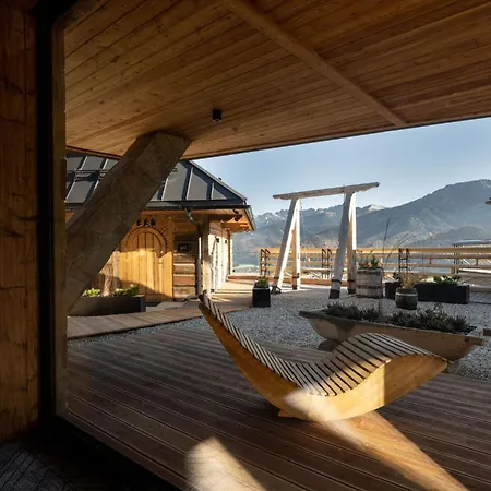 Chalet Mountain Shelter Salamandra Koscielisko