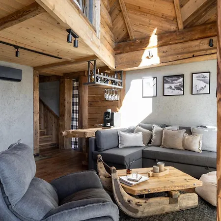 Шале Mountain Shelter Salamandra *